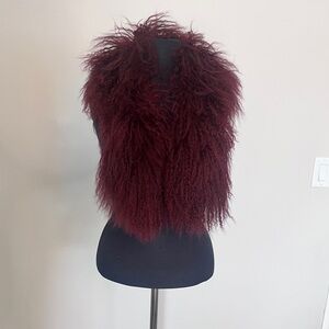 Burgundy lamb fur collar / sheepskin collar scarf